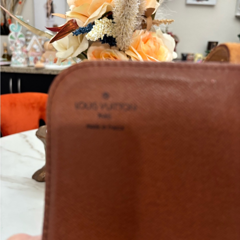 Louis Vuitton Cartouchiere MM - Picture 11 of 13